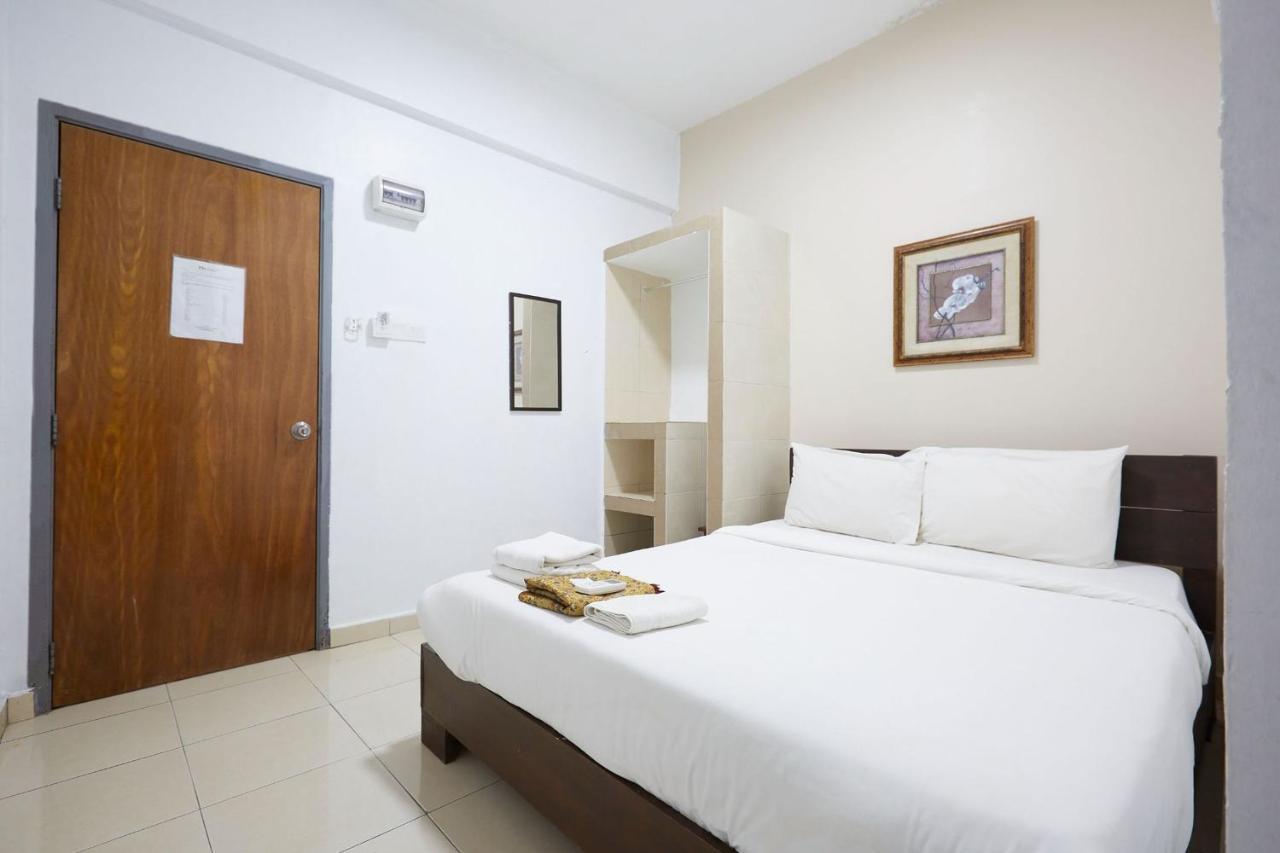 Estudio de 5500 m² con 1 baños de uso privado, en Beserah Kampung Sungai Karang Exterior foto